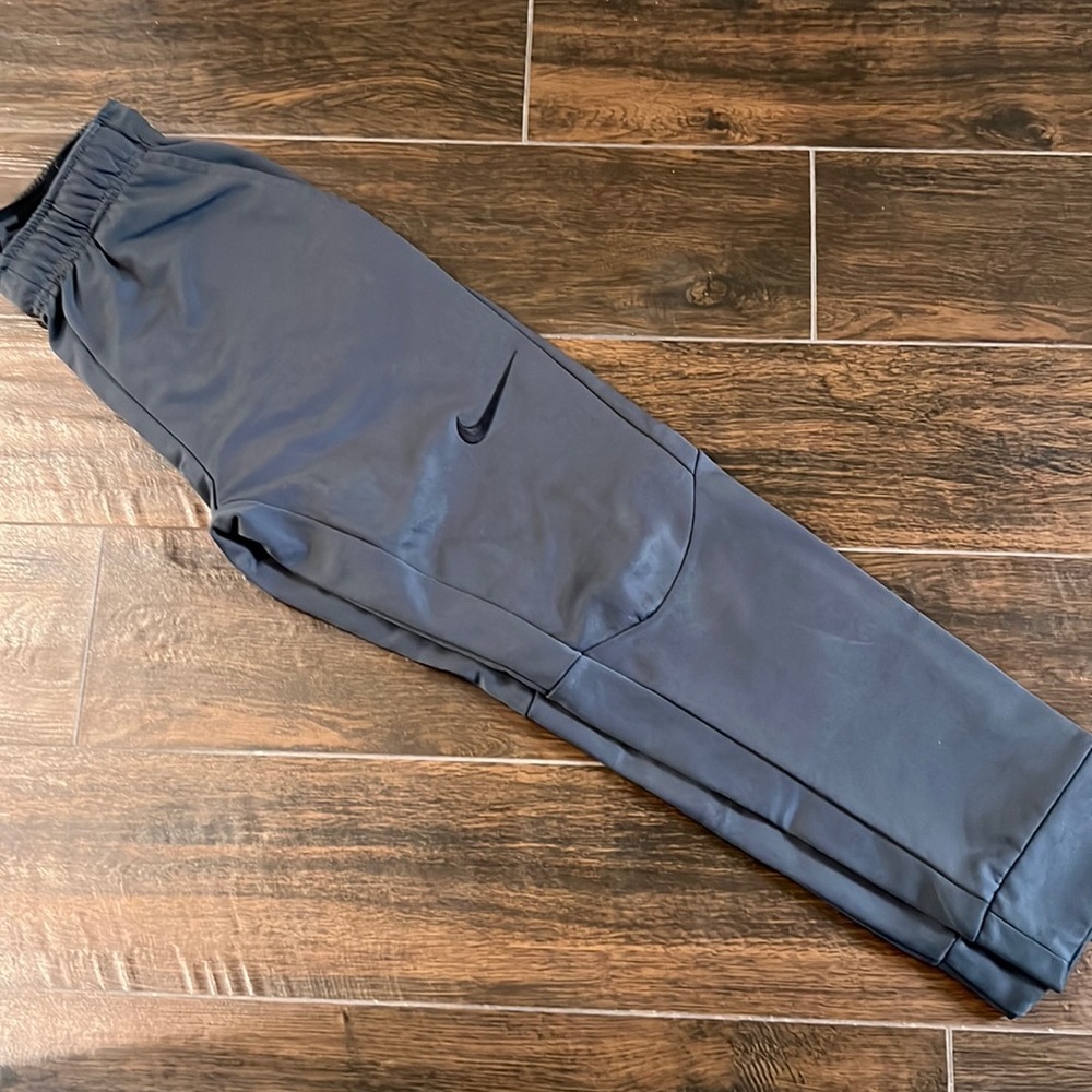 Boys Nike sweatpants L
